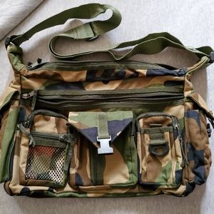 Camo purse